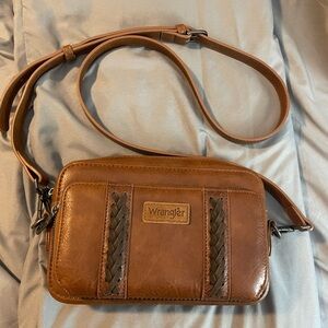 Wrangler Brown Leather Women’s Bag
